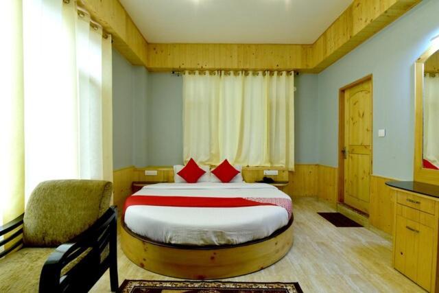 Hotel Bodh International Manali  Bagian luar foto