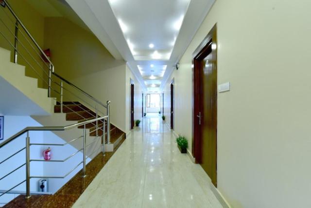 Hotel Bodh International Manali  Bagian luar foto